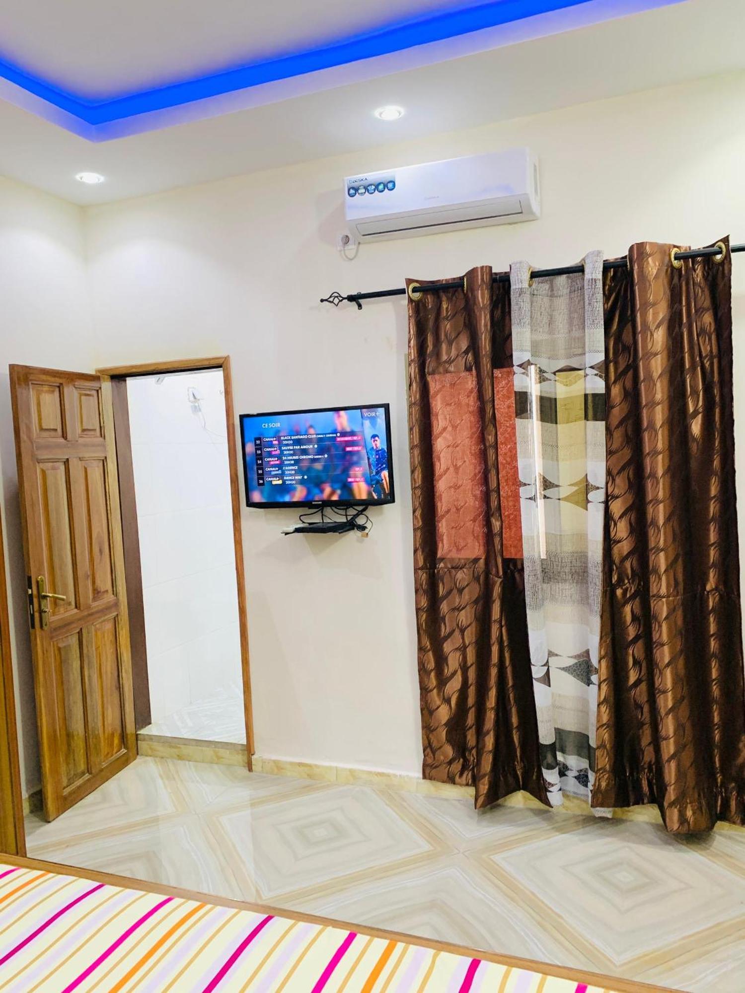 Mk Hebergement سانت - لويس المظهر الخارجي الصورة